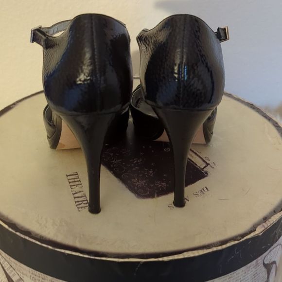 Calvin Klein High Heels - Picture 8 of 13